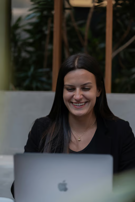 Client completing an online notarisation on a laptop